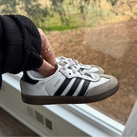 Adidas Simba white black 6c - Picture 2 of 5